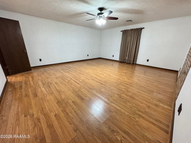 403 Resweber Street, St. Martinville, LA 70582