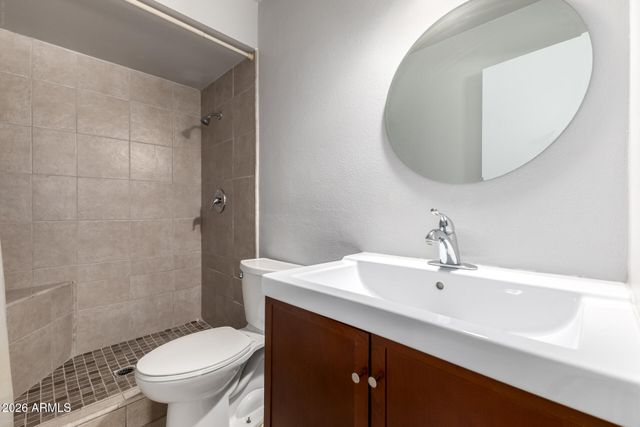 2135 W KERRY Lane, Phoenix, AZ 85027