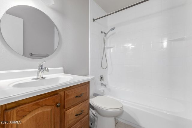 2135 W KERRY Lane, Phoenix, AZ 85027