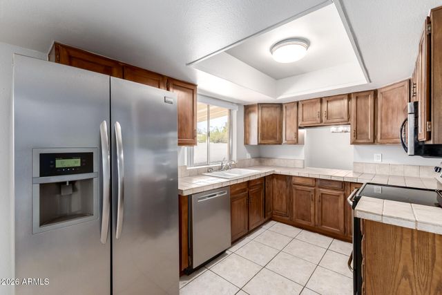 2135 W KERRY Lane, Phoenix, AZ 85027