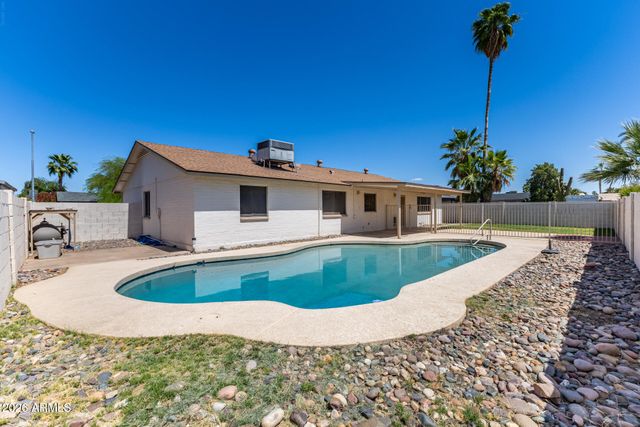 2135 W KERRY Lane, Phoenix, AZ 85027