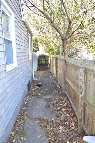 3210 Brighton ST, Portsmouth, VA 23707