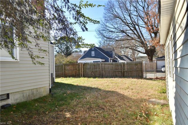 3210 Brighton ST, Portsmouth, VA 23707