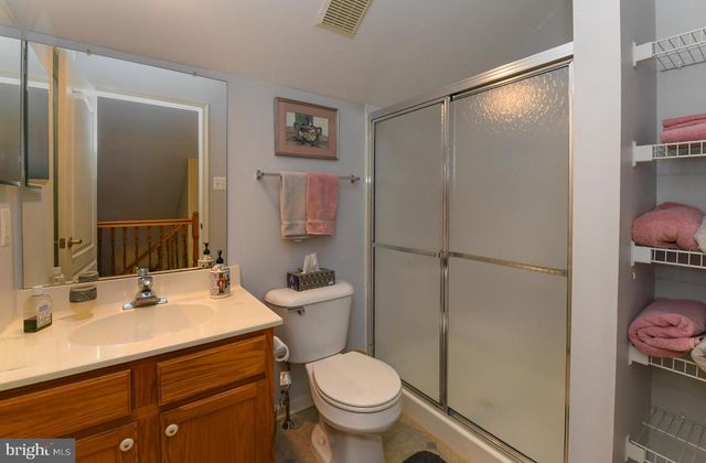 6 PHOEBE TER, West Deptford, NJ 08086