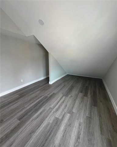 555 Paines NW Avenue, Atlanta, GA 30318