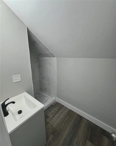 555 Paines NW Avenue, Atlanta, GA 30318