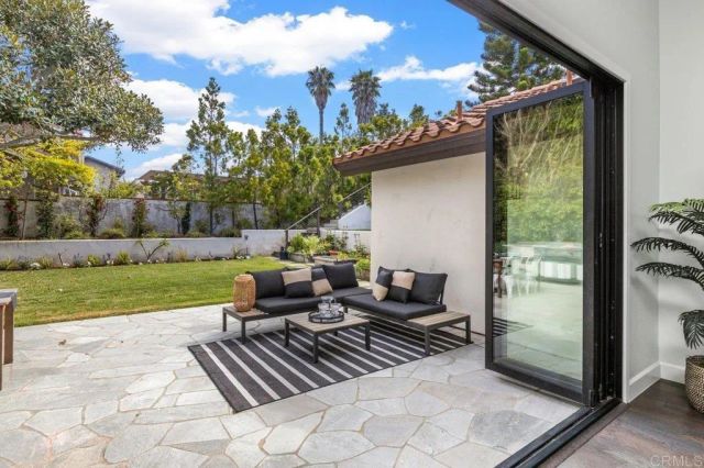 1358 Blue Heron Avenue, Encinitas, CA 92024
