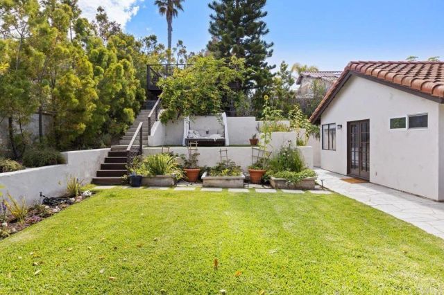 1358 Blue Heron Avenue, Encinitas, CA 92024