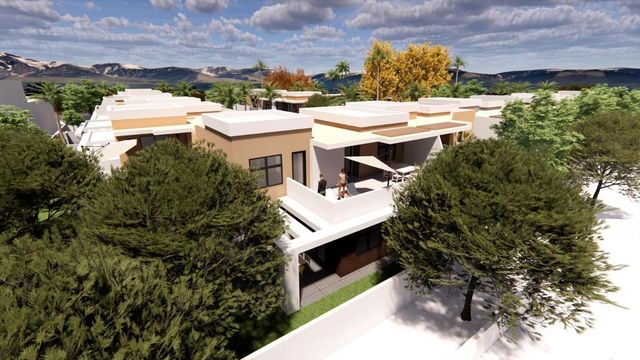 211 Sunrise Way, Palm Springs, CA 92262