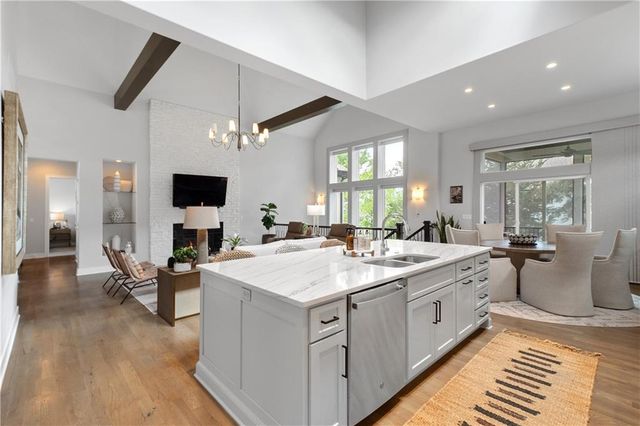 10909 W 172nd Street, Overland Park, KS 66221