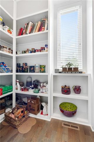 10909 W 172nd Street, Overland Park, KS 66221