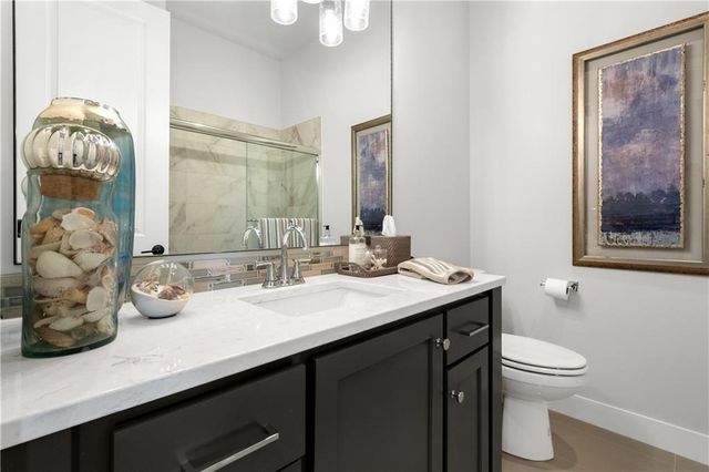 10909 W 172nd Street, Overland Park, KS 66221