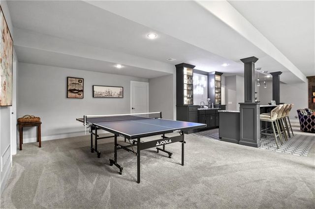 10909 W 172nd Street, Overland Park, KS 66221