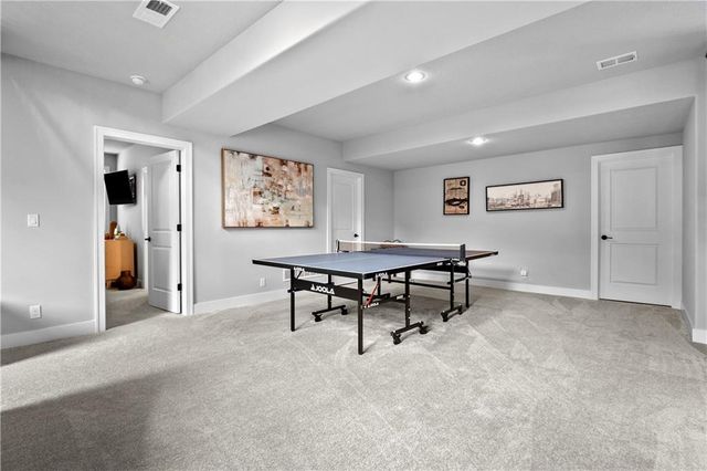 10909 W 172nd Street, Overland Park, KS 66221