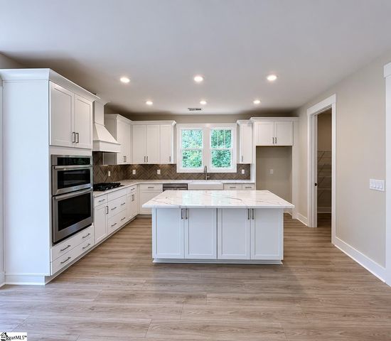 106 Polo Court, Ninety Six, SC 29666