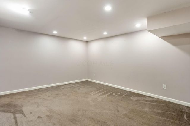 2276 Sandman Drive, 67E, Columbus, OH 43235