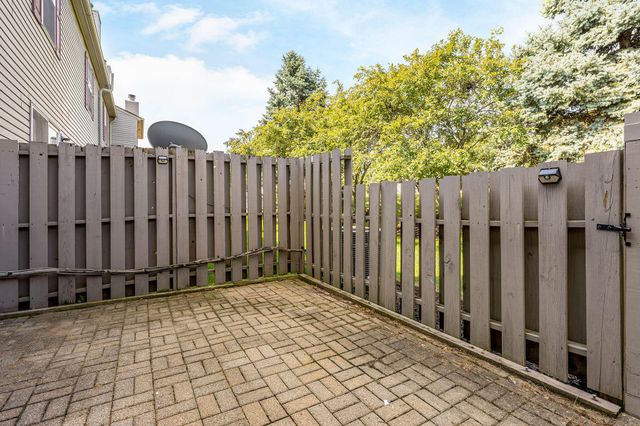 2276 Sandman Drive, 67E, Columbus, OH 43235