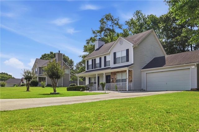 3740 Michaels Creek Way, Loganville, GA 30052