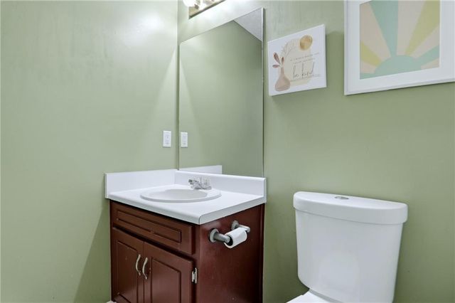 3740 Michaels Creek Way, Loganville, GA 30052