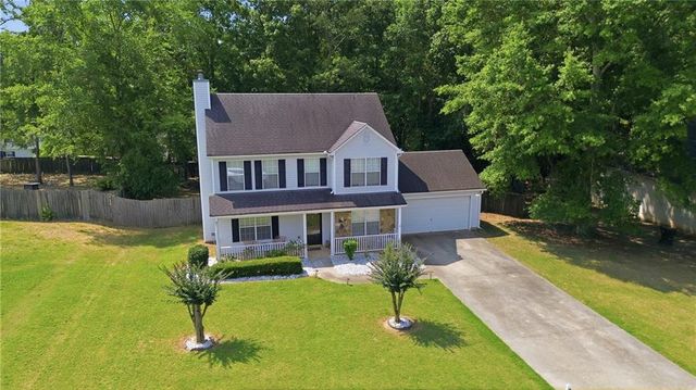 3740 Michaels Creek Way, Loganville, GA 30052