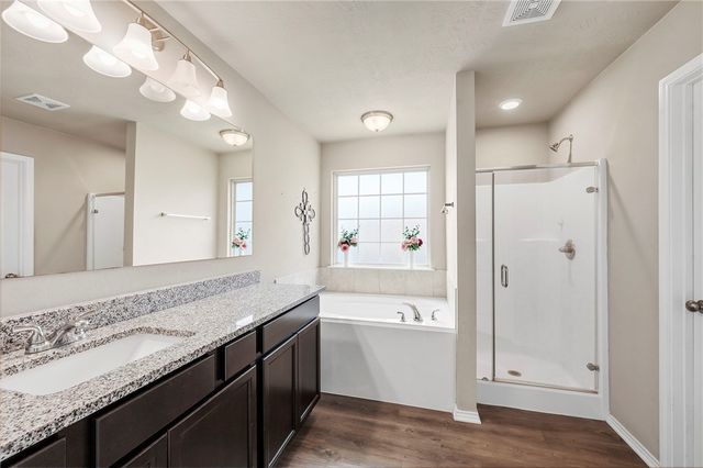 2555 Elkhorn Trail, Bryan, TX 77803