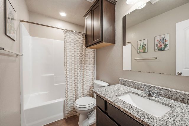 2555 Elkhorn Trail, Bryan, TX 77803