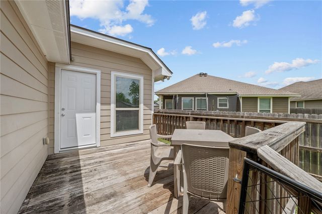 2555 Elkhorn Trail, Bryan, TX 77803