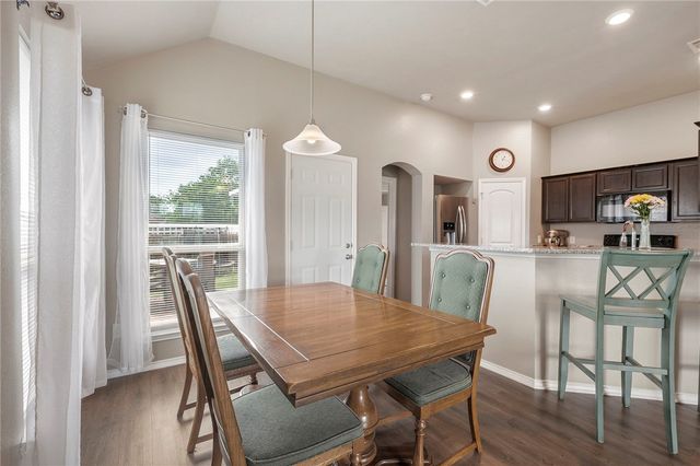 2555 Elkhorn Trail, Bryan, TX 77803