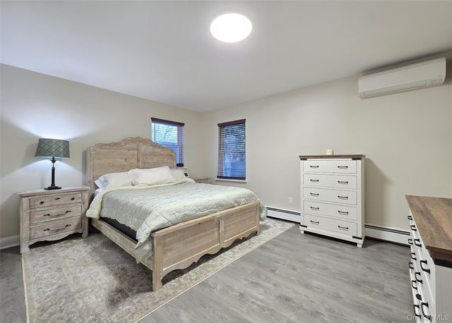 325 Dunton Avenue, East Patchogue, NY 11772