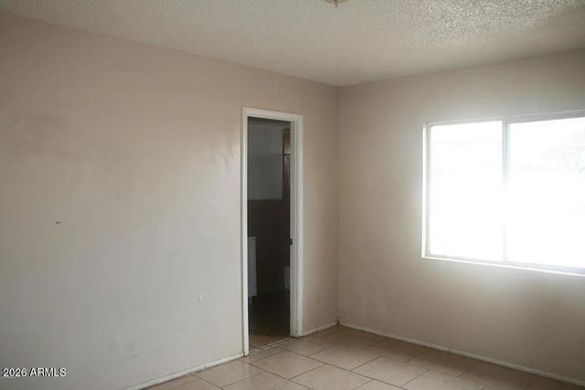 6308 W ROSE Lane, Glendale, AZ 85301