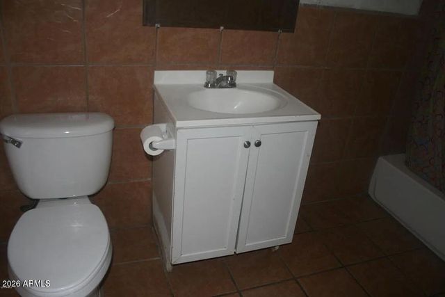 6308 W ROSE Lane, Glendale, AZ 85301