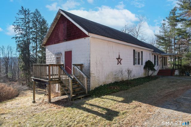 125 Salem Road, Prospect, CT 06712