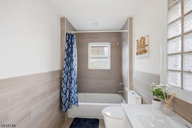 10 Mulford Pl, Newark City, NJ 07112