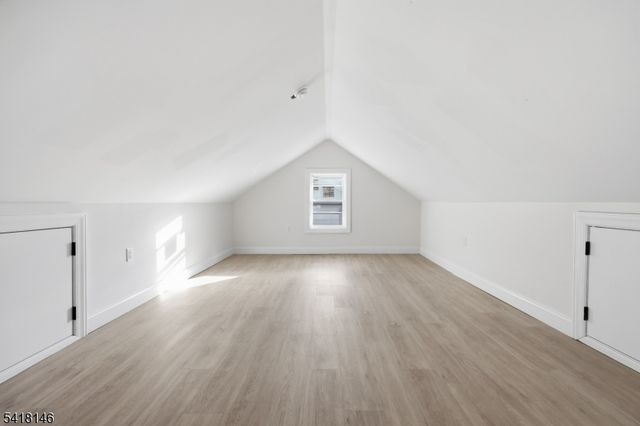 10 Mulford Pl, Newark City, NJ 07112