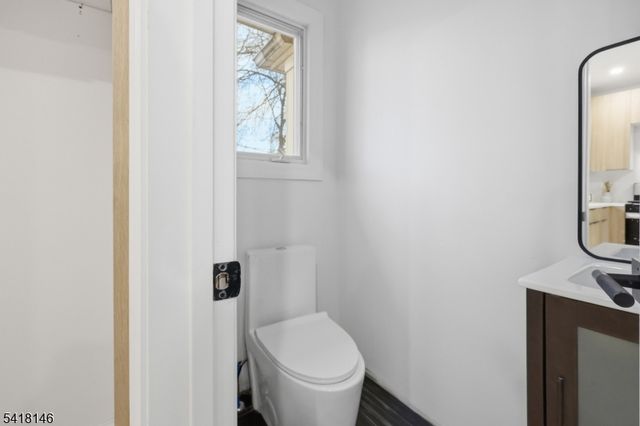 10 Mulford Pl, Newark City, NJ 07112