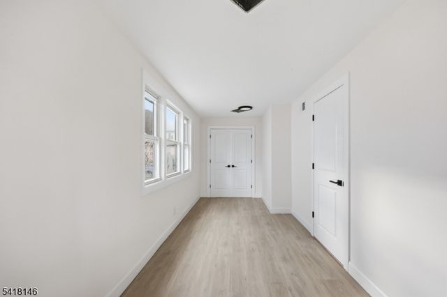 10 Mulford Pl, Newark City, NJ 07112