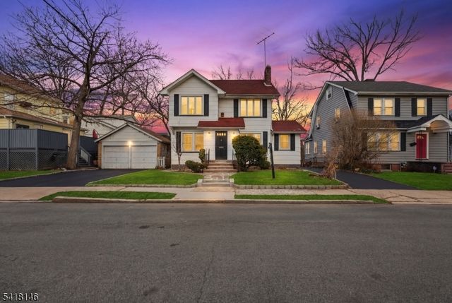 10 Mulford Pl, Newark City, NJ 07112