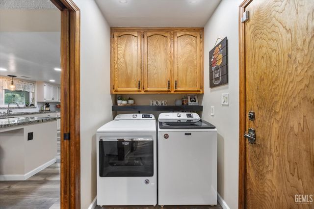 1503 Calle Hermosa, Bakersfield, CA 93309