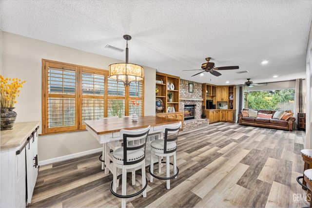 1503 Calle Hermosa, Bakersfield, CA 93309