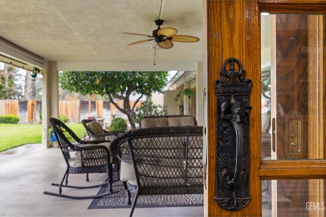 1503 Calle Hermosa, Bakersfield, CA 93309