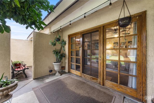 1503 Calle Hermosa, Bakersfield, CA 93309