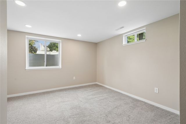 119 La Salle Drive SW, Cedar Rapids, IA 52404