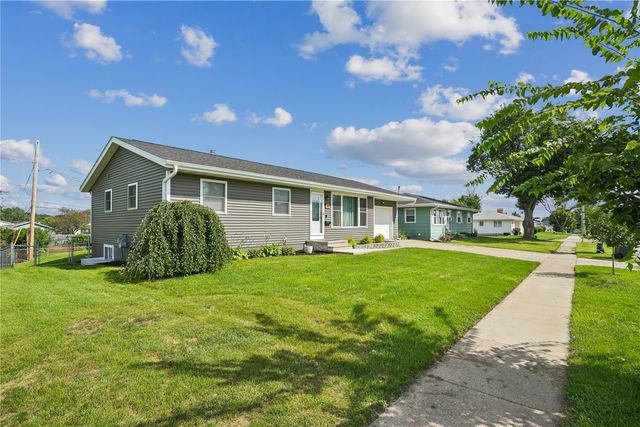 119 La Salle Drive SW, Cedar Rapids, IA 52404