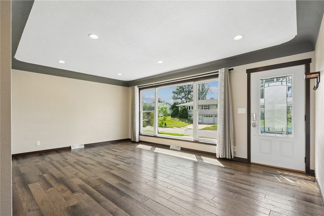119 La Salle Drive SW, Cedar Rapids, IA 52404