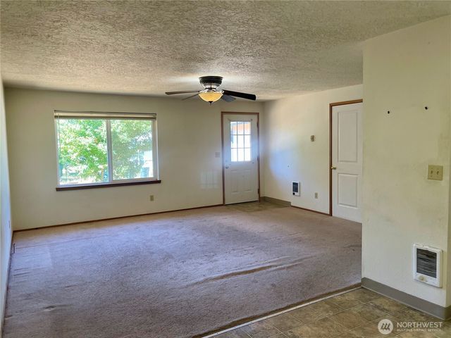 311 Cedar Court, Winlock, WA 98596