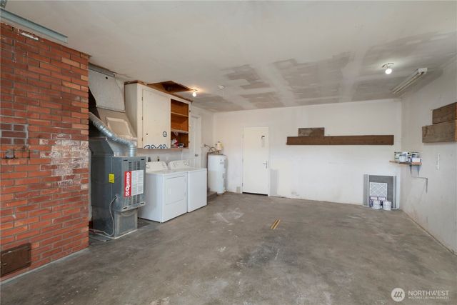 110 N Oak Harbor Road, Oak Harbor, WA 98277