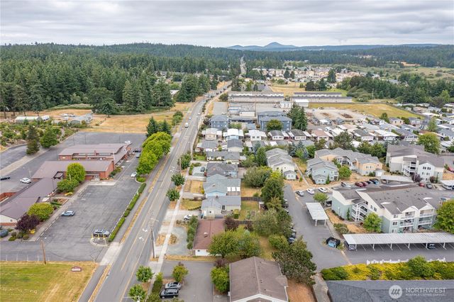 110 N Oak Harbor Road, Oak Harbor, WA 98277