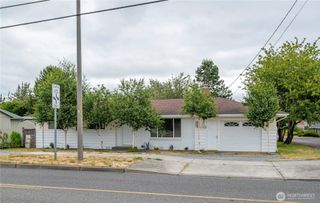 110 N Oak Harbor Road, Oak Harbor, WA 98277