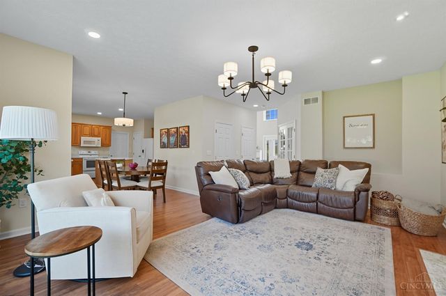 3138 Patrick Court, Franklin Twp, OH 45005