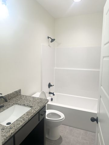 2220 HWY 141 N, Hartsville, TN 37074